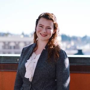 Meet your Posher, Alyssa